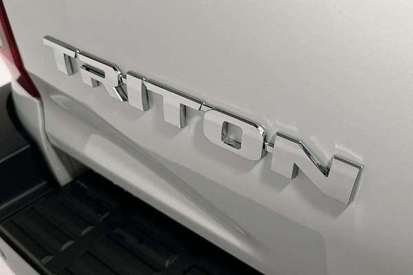 2024 Mitsubishi Triton GSR MV 4X4