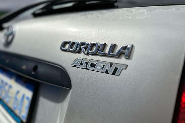 2004 Toyota Corolla Ascent ZZE122R