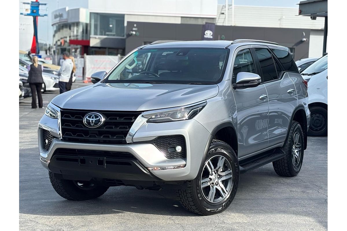2023 Toyota Fortuner GXL GUN156R