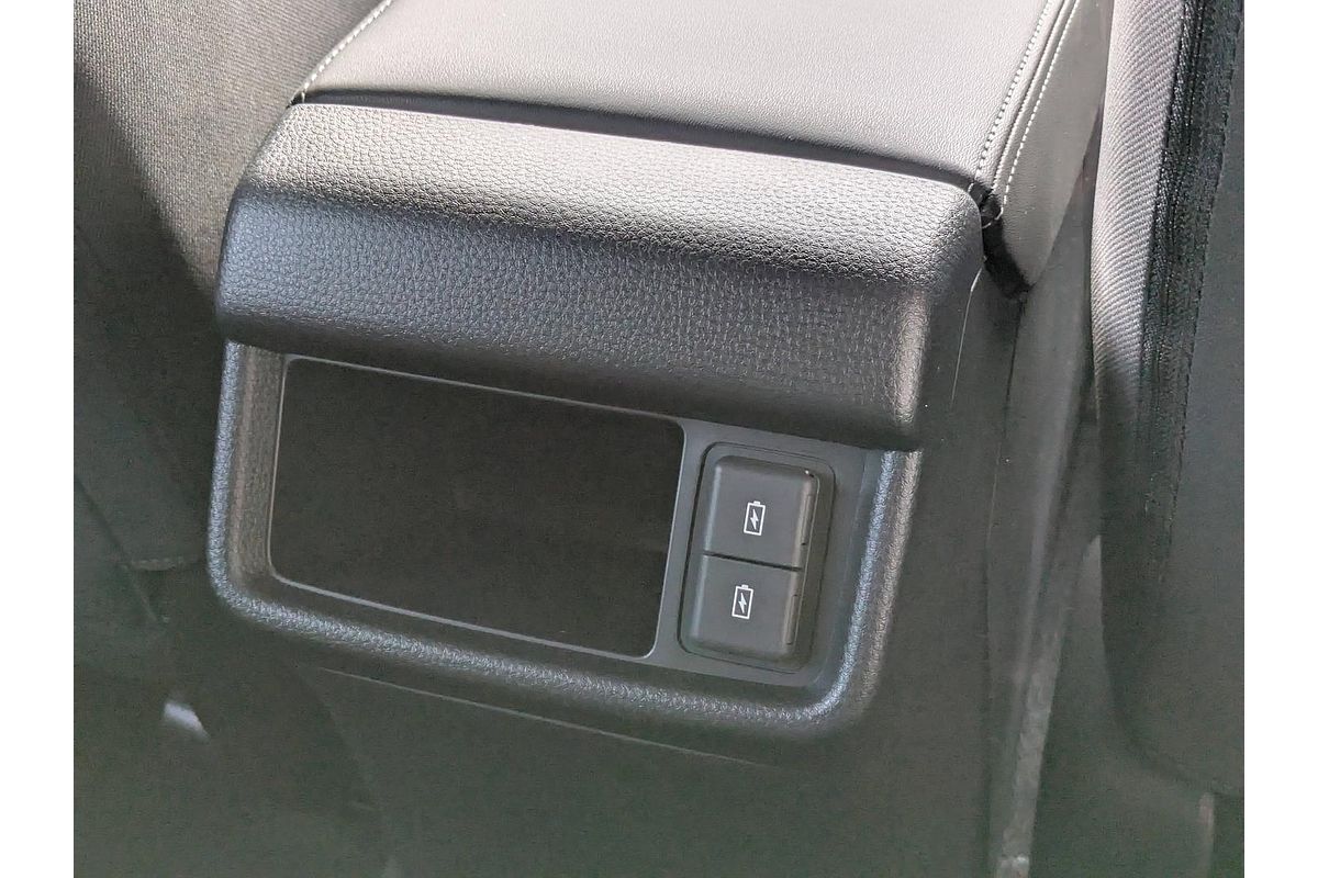 2025 Isuzu MU-X LS-U