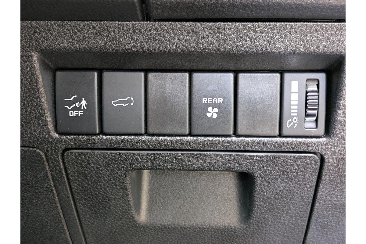 2025 Isuzu MU-X LS-U