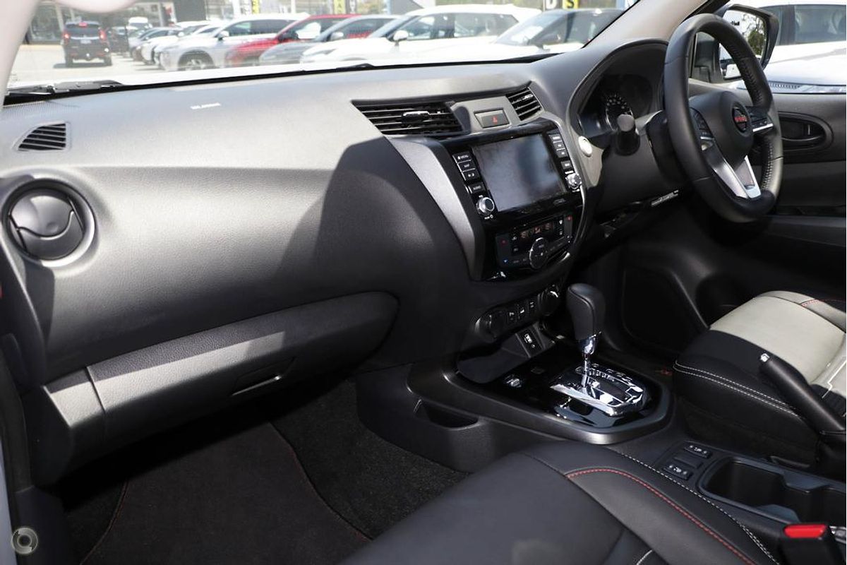 2025 Nissan Navara PRO-4X D23 4X4