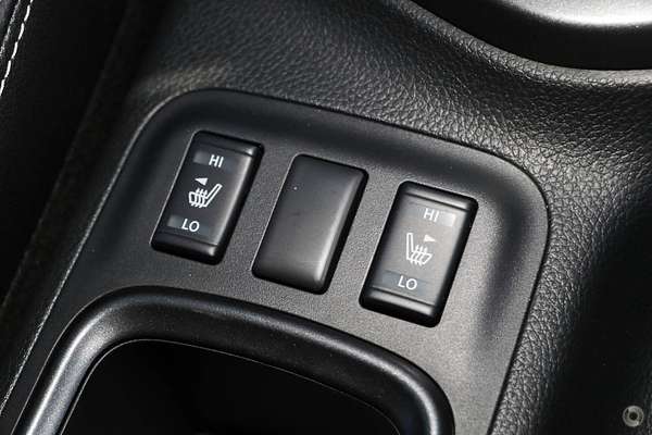 2025 Nissan Navara PRO-4X D23 4X4
