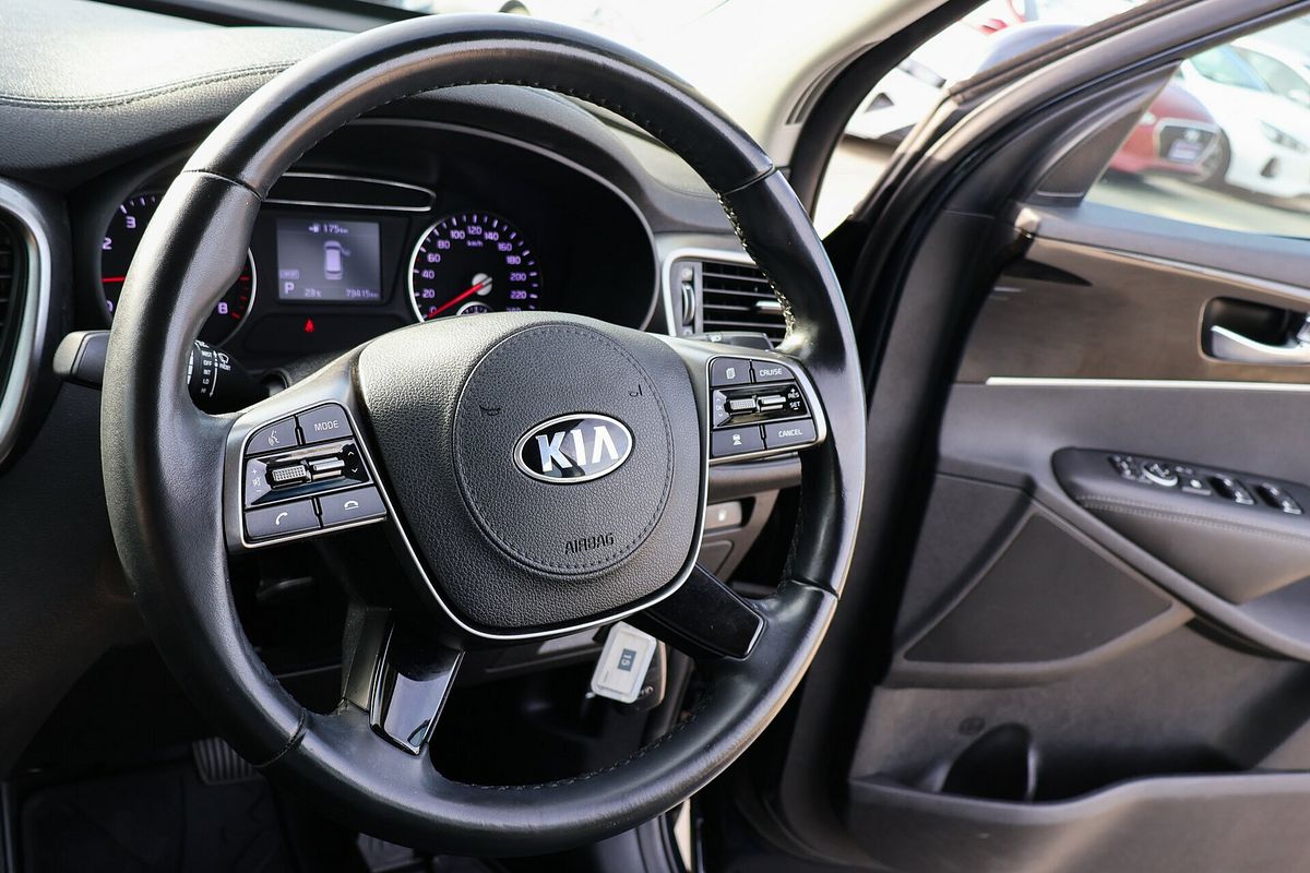 2018 Kia Sorento Si UM