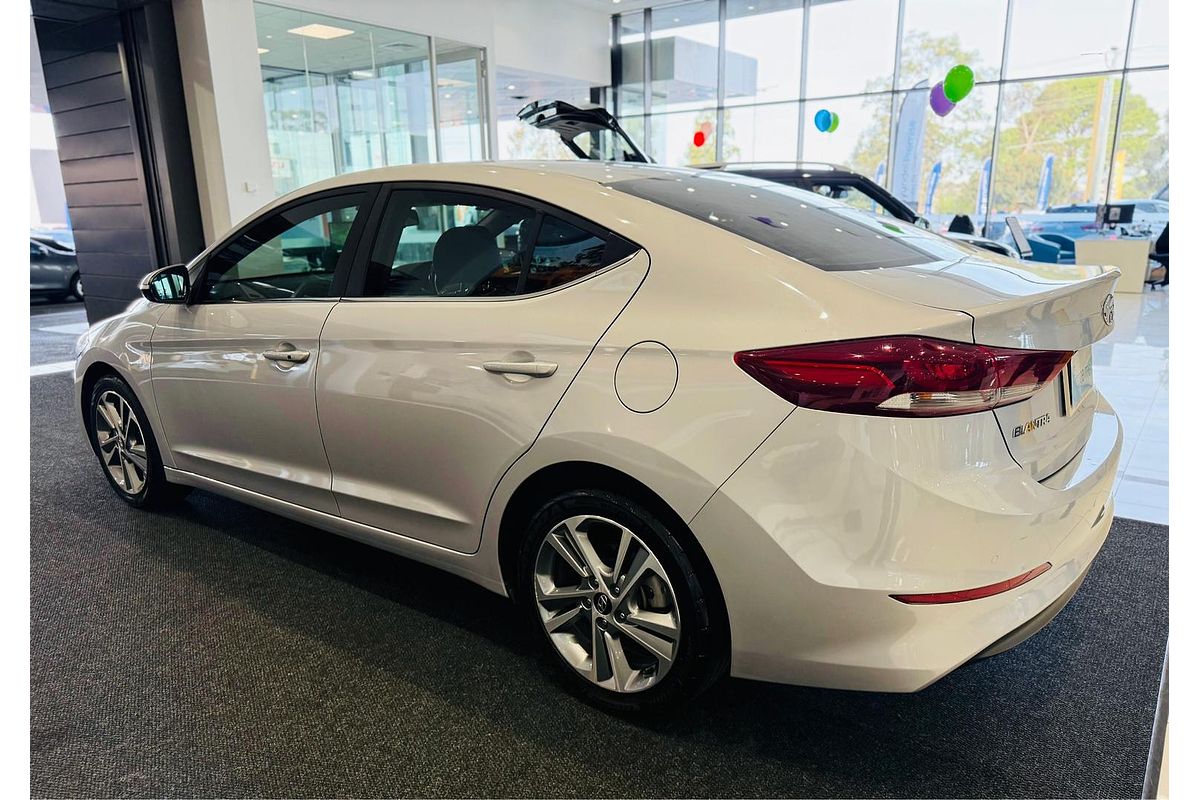 2017 Hyundai Elantra Elite AD