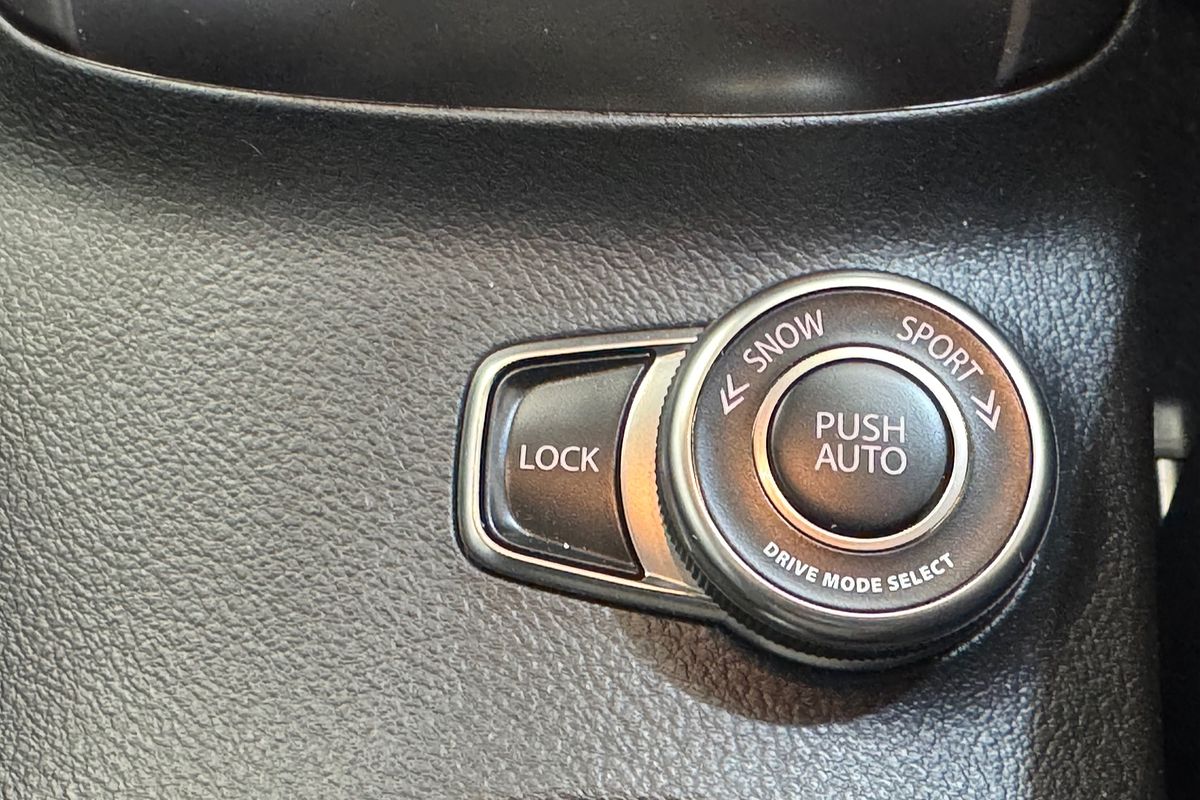 2022 Suzuki S-Cross GL+ JYB