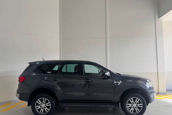 2017 Ford Everest Trend UA