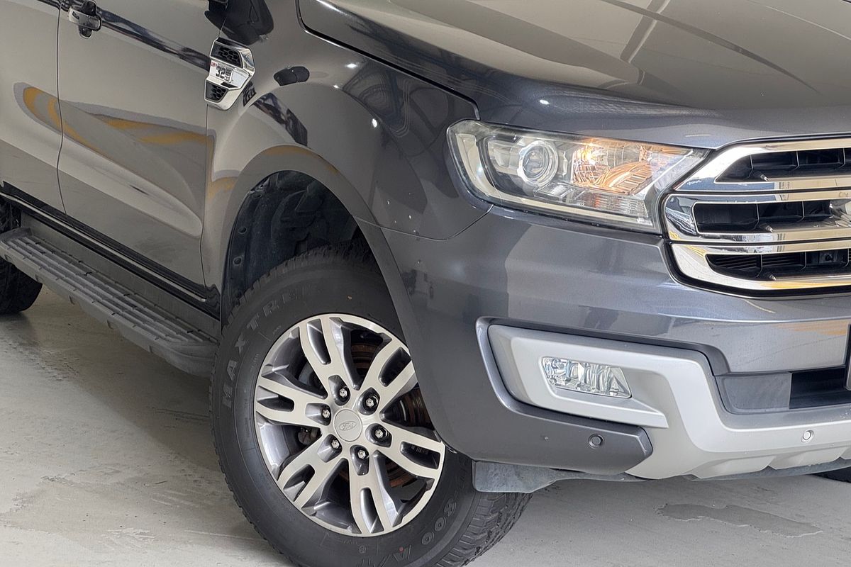 2017 Ford Everest Trend UA