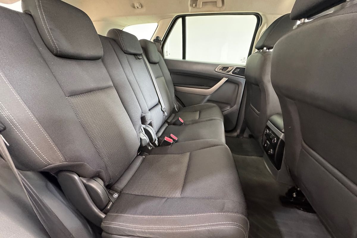 2017 Ford Everest Trend UA