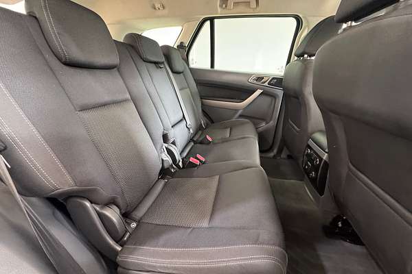 2017 Ford Everest Trend UA