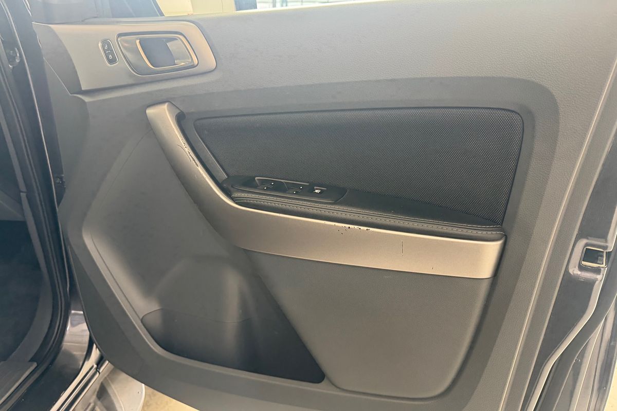 2017 Ford Everest Trend UA
