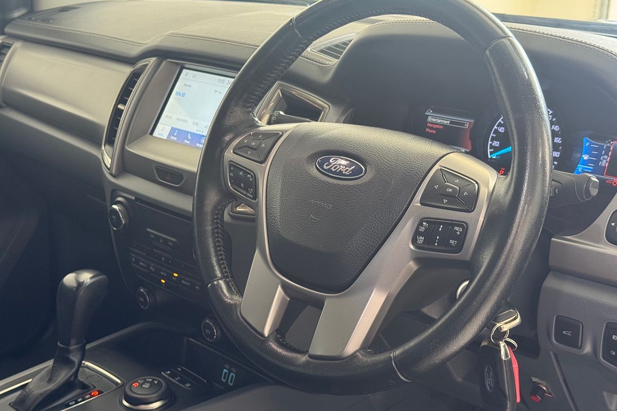 2017 Ford Everest Trend UA