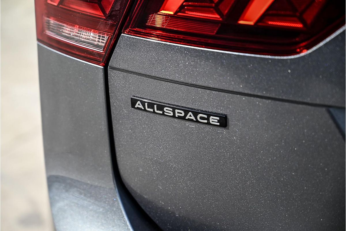 2024 Volkswagen Tiguan Wolfsburg Edition Allspace 5N