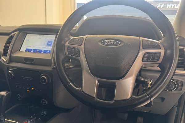 2017 Ford Everest Trend UA
