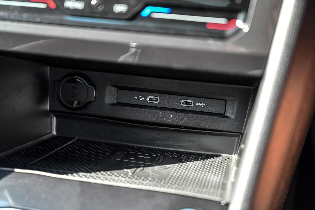 2024 Volkswagen Tiguan Wolfsburg Edition Allspace 5N