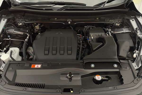 2024 Mitsubishi Eclipse Cross Black Edition YB