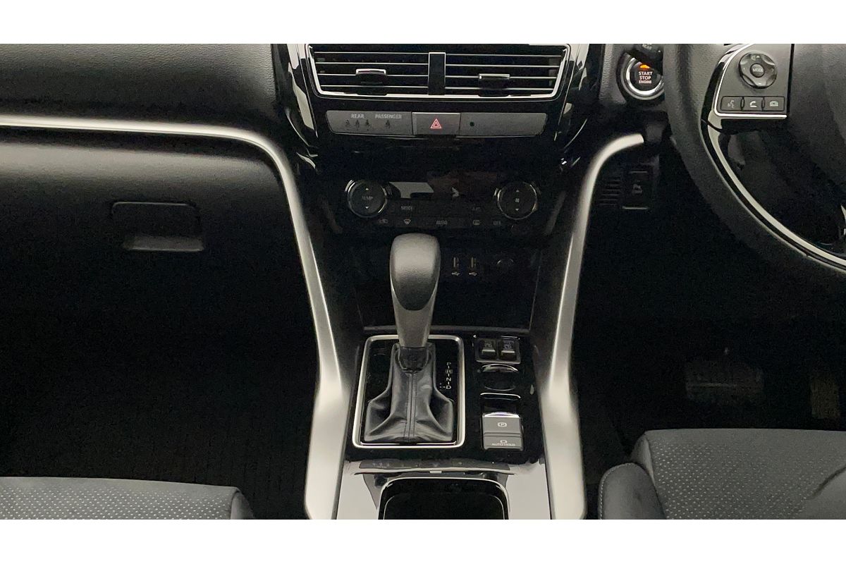 2024 Mitsubishi Eclipse Cross Black Edition YB