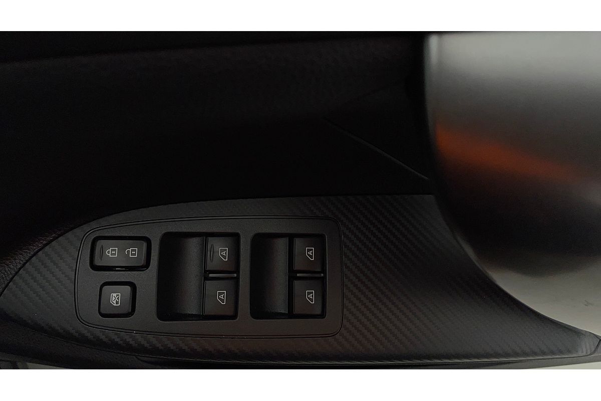2024 Mitsubishi Eclipse Cross Black Edition YB