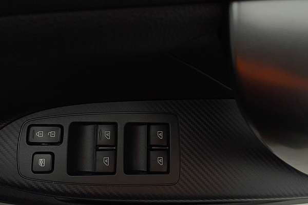 2024 Mitsubishi Eclipse Cross Black Edition YB