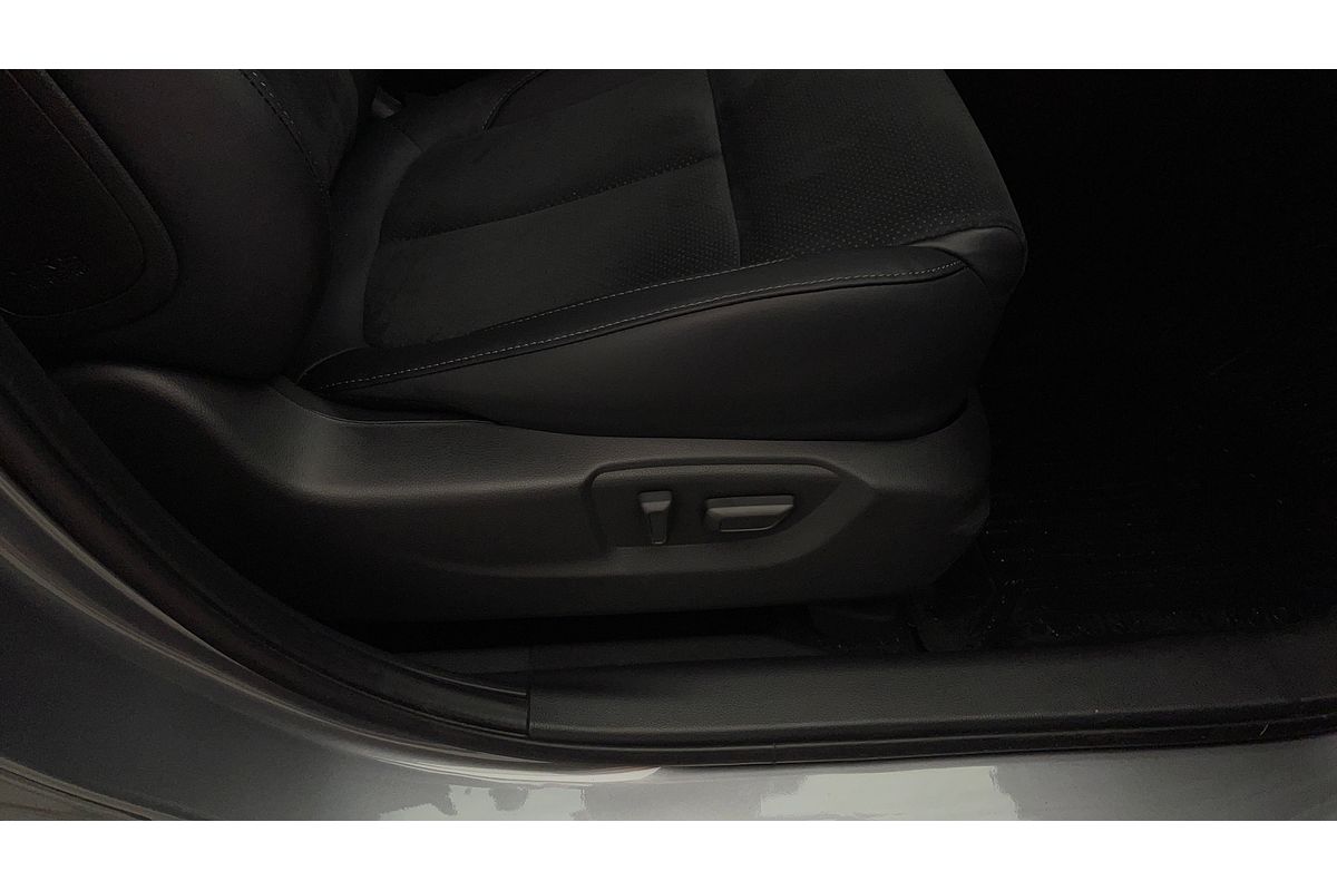 2024 Mitsubishi Eclipse Cross Black Edition YB