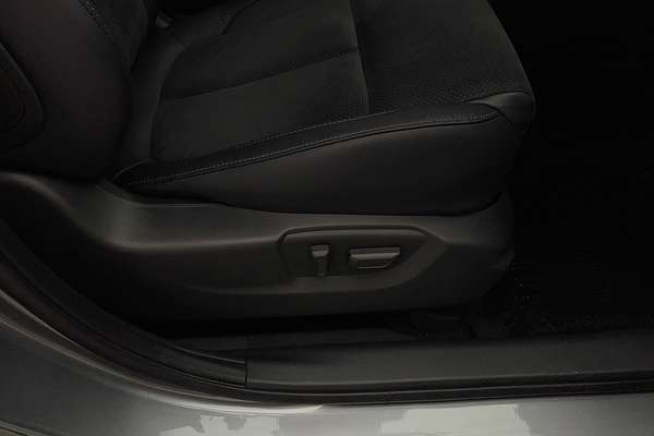 2024 Mitsubishi Eclipse Cross Black Edition YB
