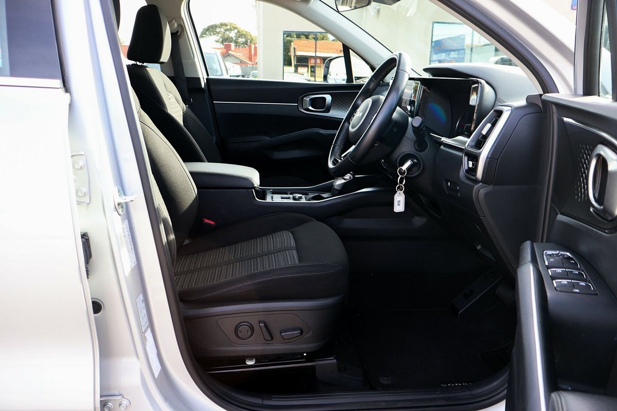 2022 Kia Sorento S MQ4