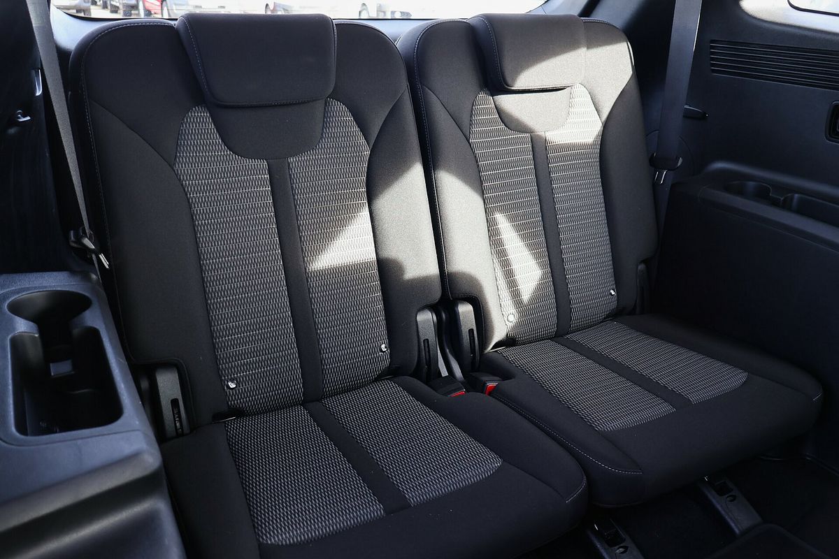 2022 Kia Sorento S MQ4