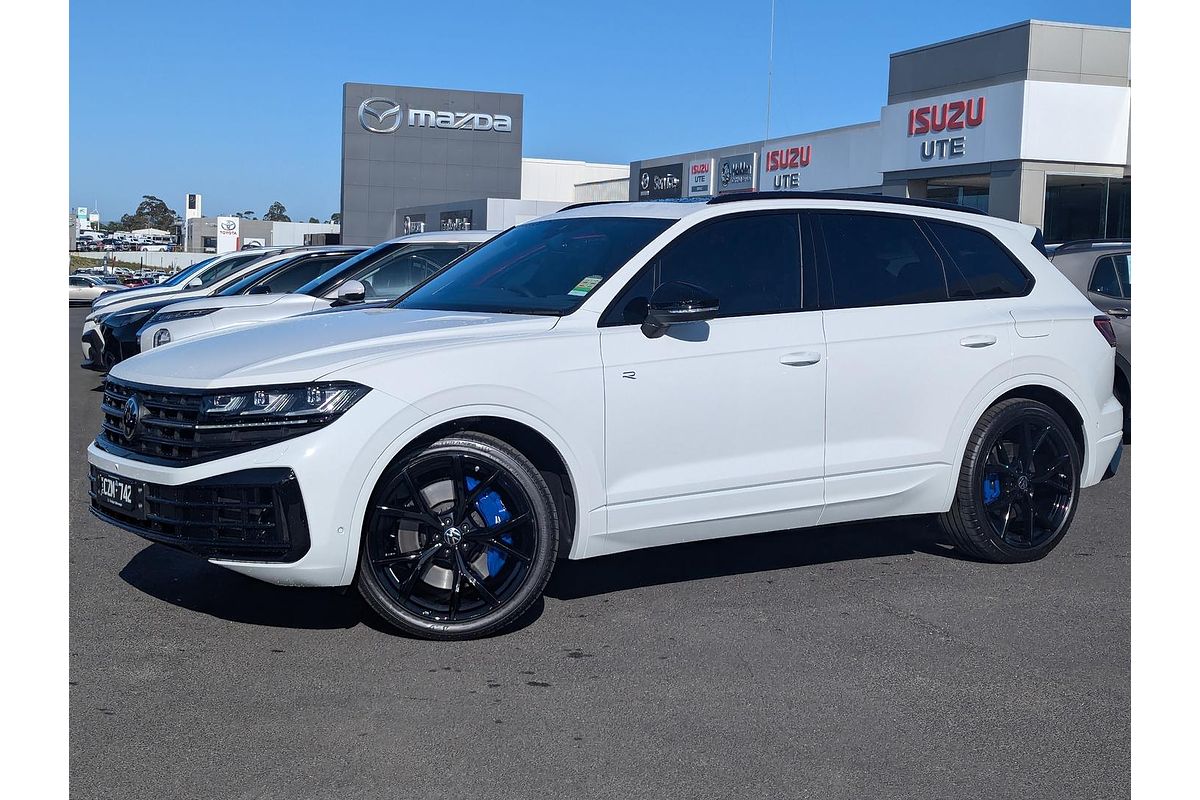 2024 Volkswagen Touareg R RC