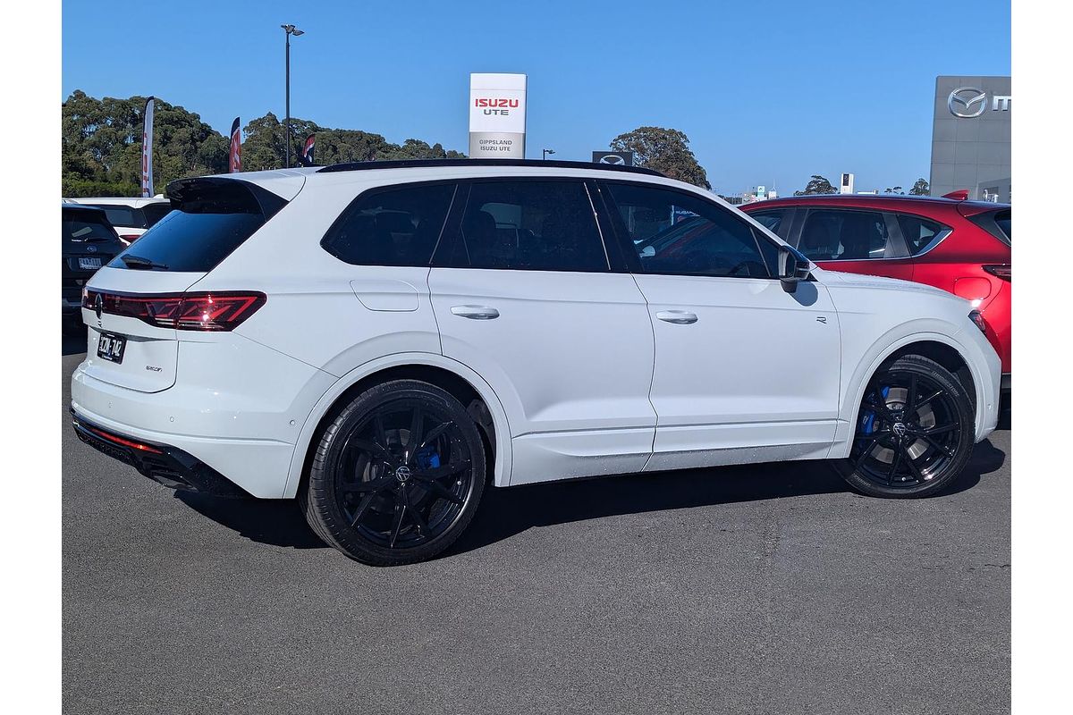 2024 Volkswagen Touareg R RC