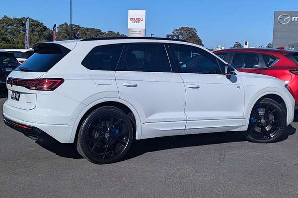 2024 Volkswagen Touareg R RC