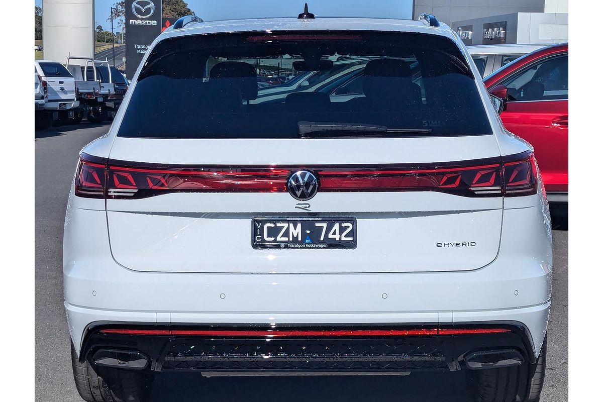2024 Volkswagen Touareg R RC