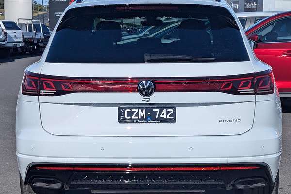 2024 Volkswagen Touareg R RC