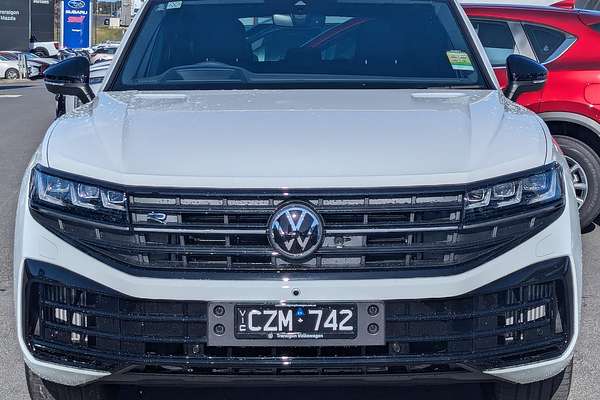 2024 Volkswagen Touareg R RC