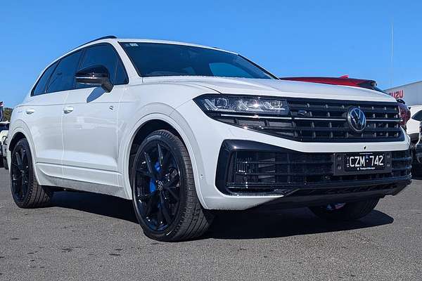 2024 Volkswagen Touareg R RC