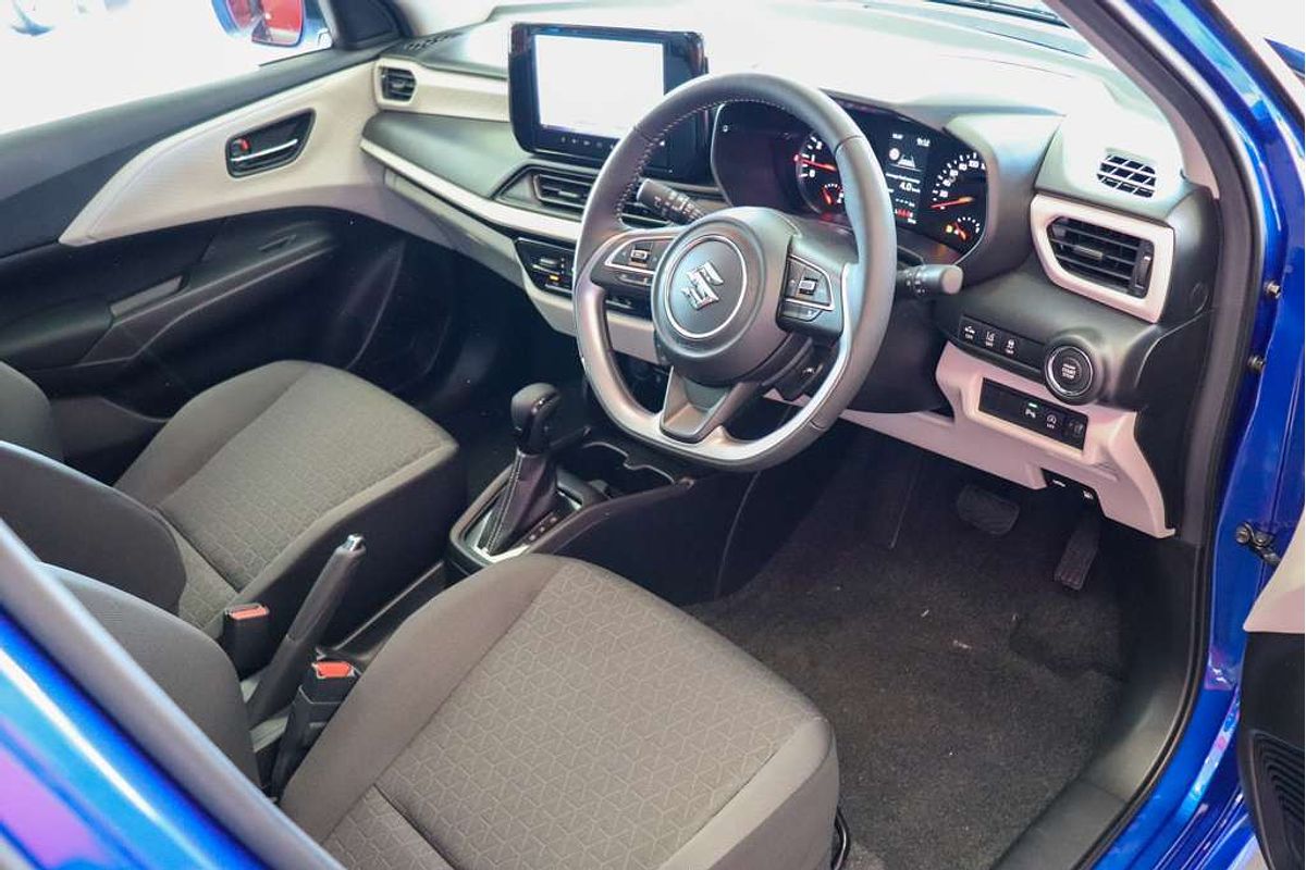 2024 Suzuki Swift Hybrid Plus UZ