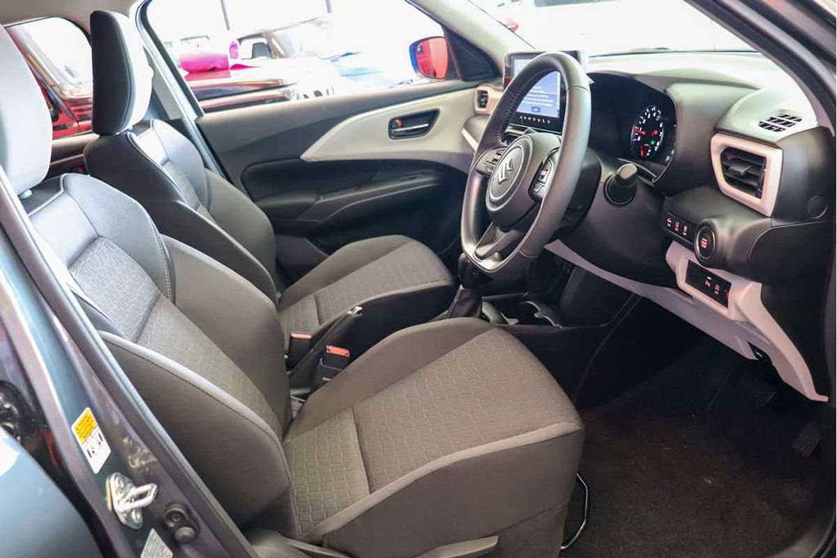 2024 Suzuki Swift Hybrid Plus UZ