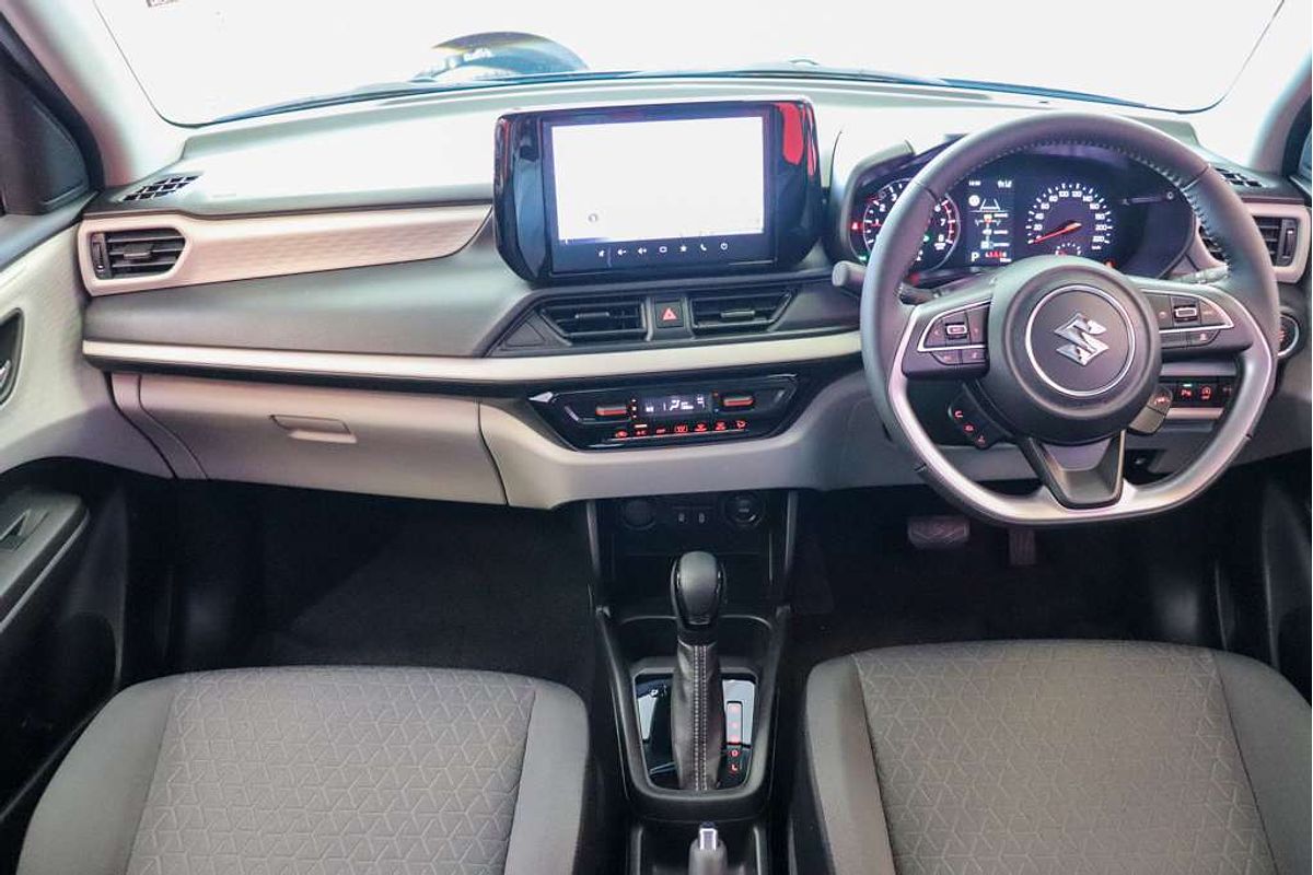 2024 Suzuki Swift Hybrid Plus UZ