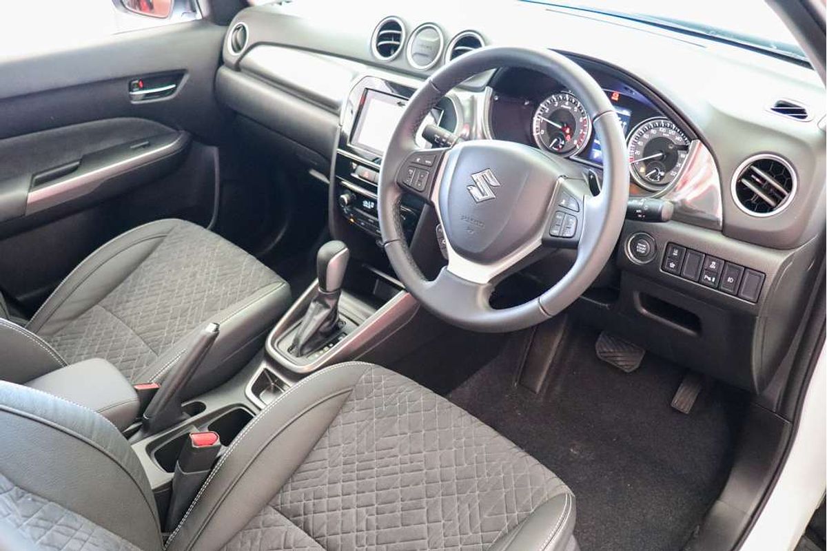 2024 Suzuki Vitara Turbo LY Series II