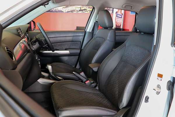 2024 Suzuki Vitara Turbo LY Series II