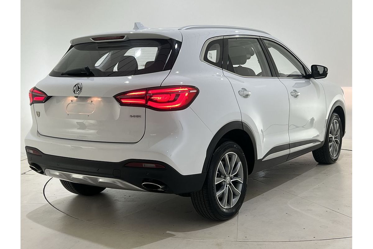 2022 MG HS Vibe SAS23
