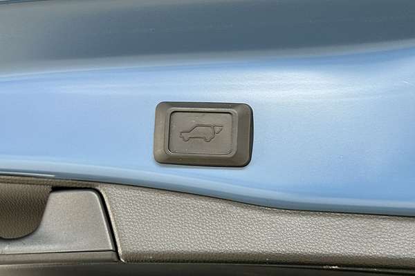 2022 Toyota RAV4 Edge AXAA54R