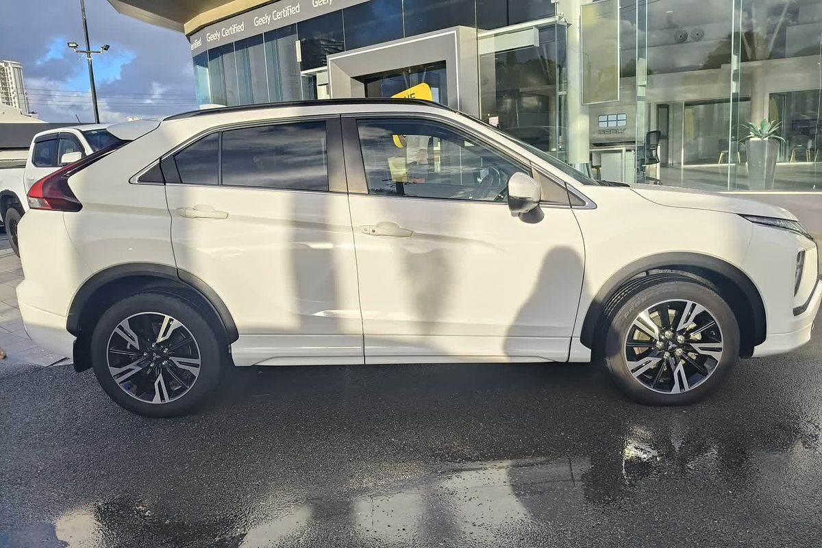 2022 Mitsubishi Eclipse Cross Exceed YB