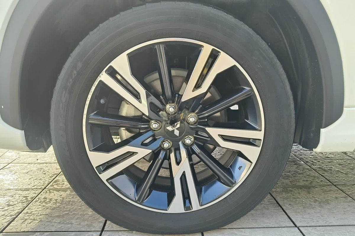 2022 Mitsubishi Eclipse Cross Exceed YB