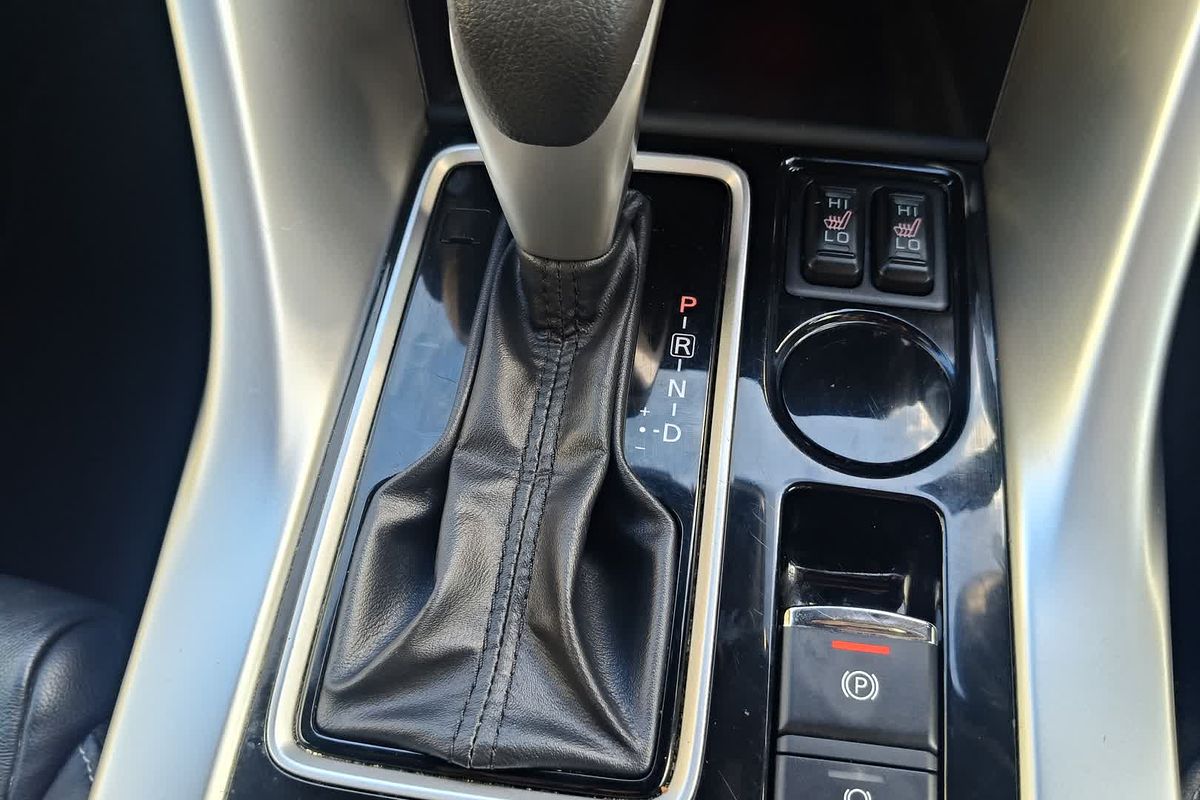 2022 Mitsubishi Eclipse Cross Exceed YB