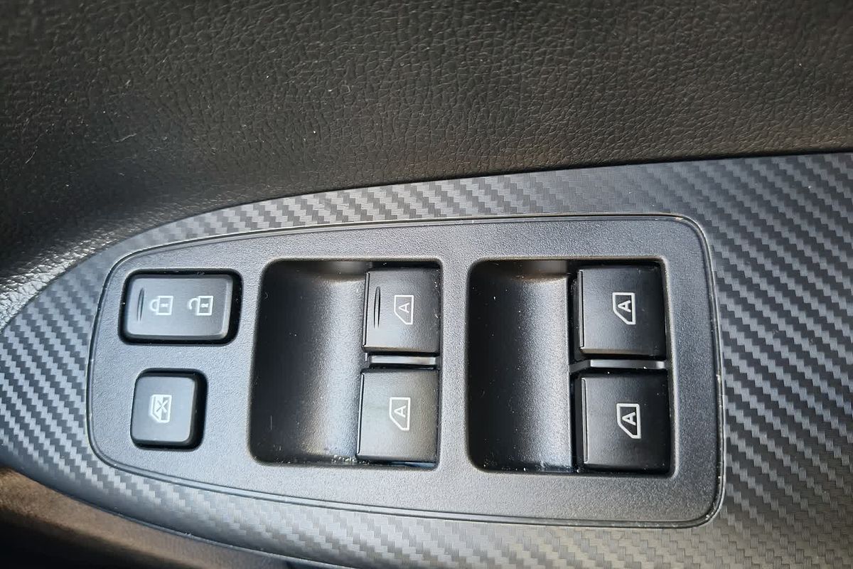 2022 Mitsubishi Eclipse Cross Exceed YB