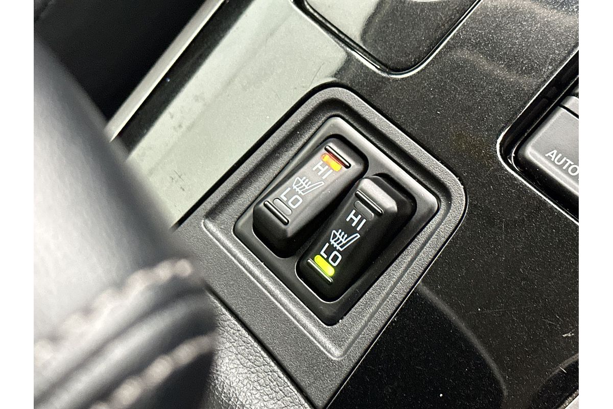 2020 Mitsubishi Outlander LS ZL