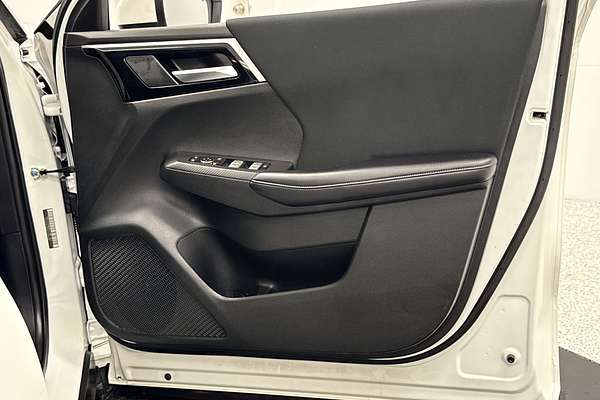 2022 Mitsubishi Outlander ES ZM