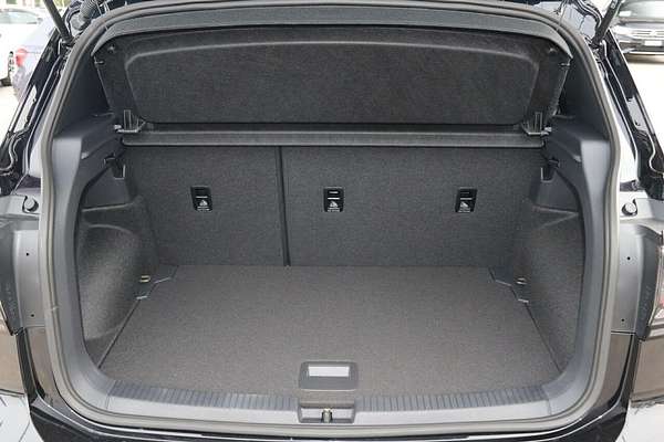 2024 Volkswagen T-Cross 85TSI R-Line D31