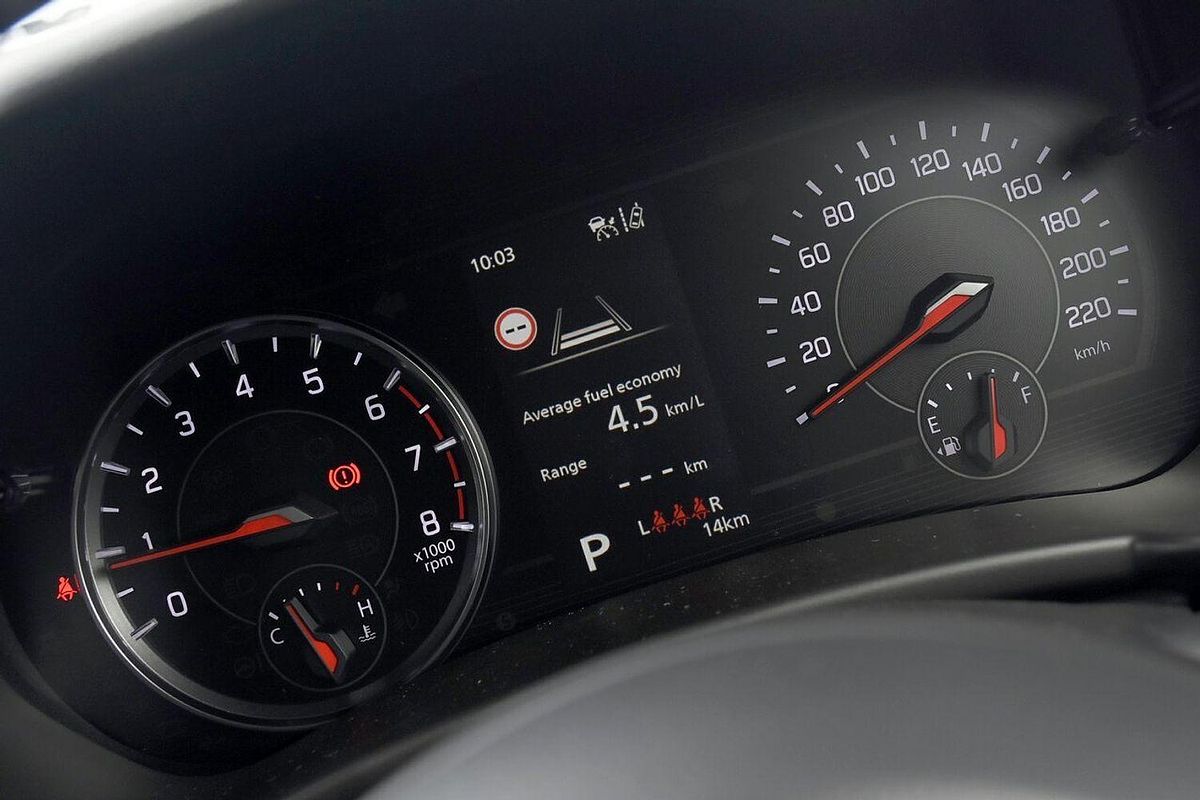 2024 Suzuki Swift Hybrid Plus UZ