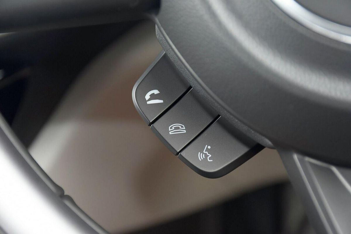 2024 Suzuki Swift Hybrid Plus UZ